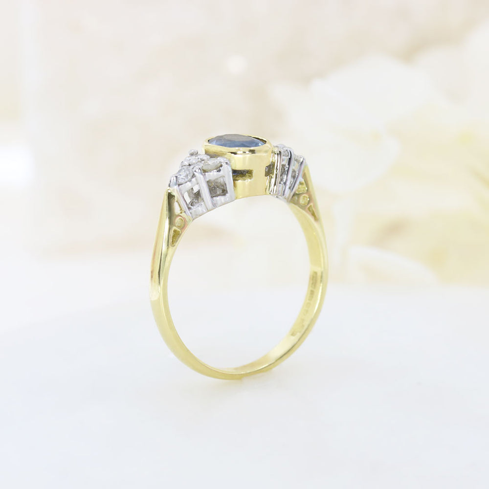 18ct Yellow & White Gold Sapphire & Diamond Fancy Ring