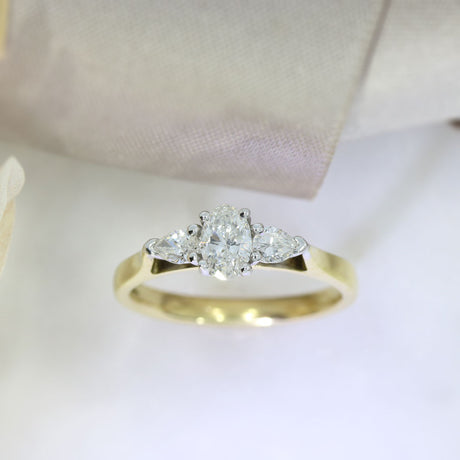 18ct Yellow Gold Brilliant Cut & Pear Shape Diamond 3 Stone Ring  0.63ct