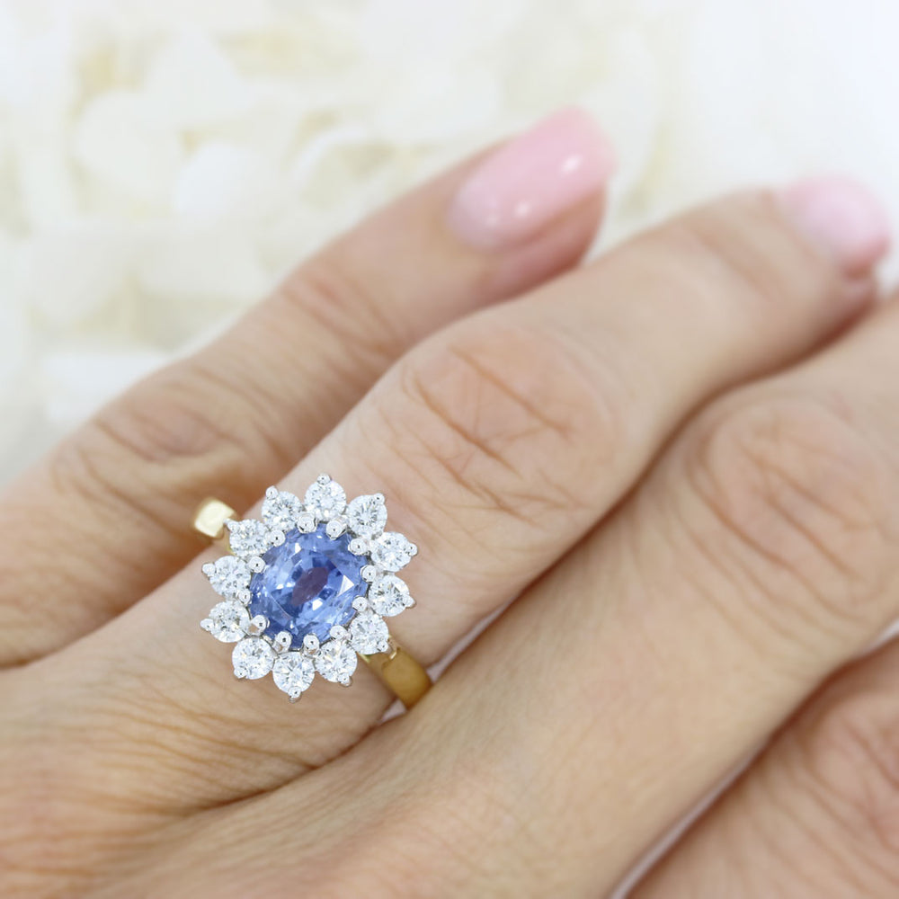 18ct Yellow Gold Ceylon Sapphire & Diamond Cluster Ring