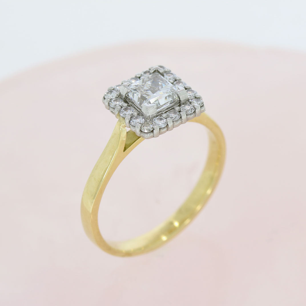 Pre Owned 18ct Yellow Gold GIA Certified Princess Cut Diamond Cluster Ring 1.12ct F VS1