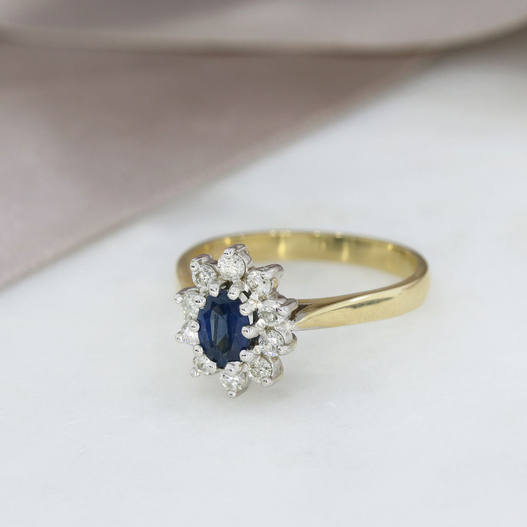 9ct Yellow Gold Oval Sapphire & Diamond Cluster Ring