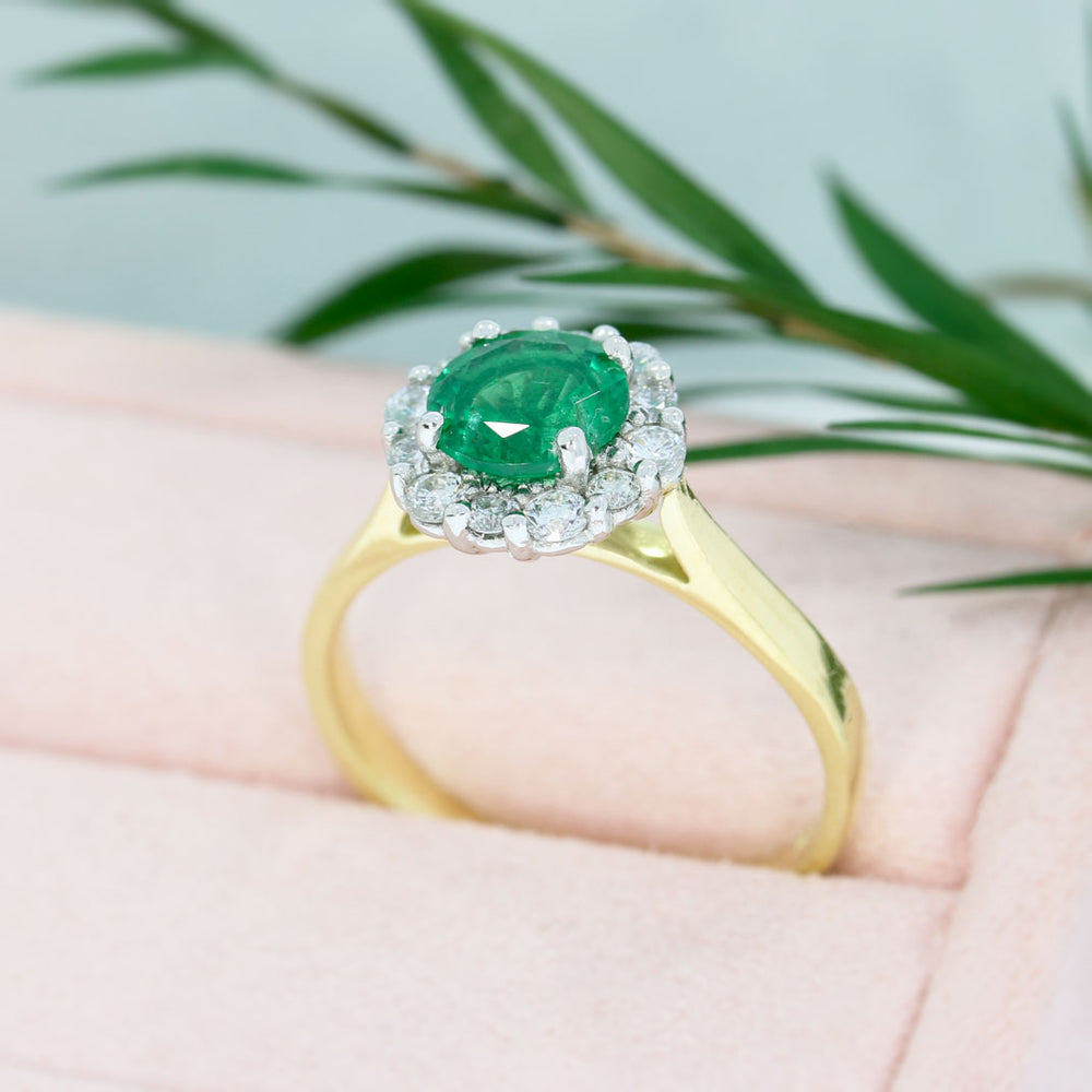 18ct Yellow Gold Round Emerald & Diamond Cluster Ring