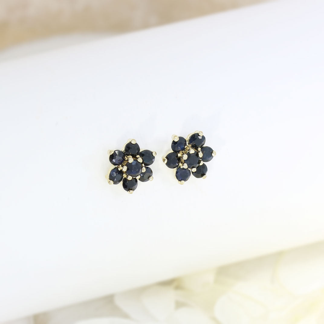 9ct Yellow Gold Sapphire Flower Cluster Stud Earrings