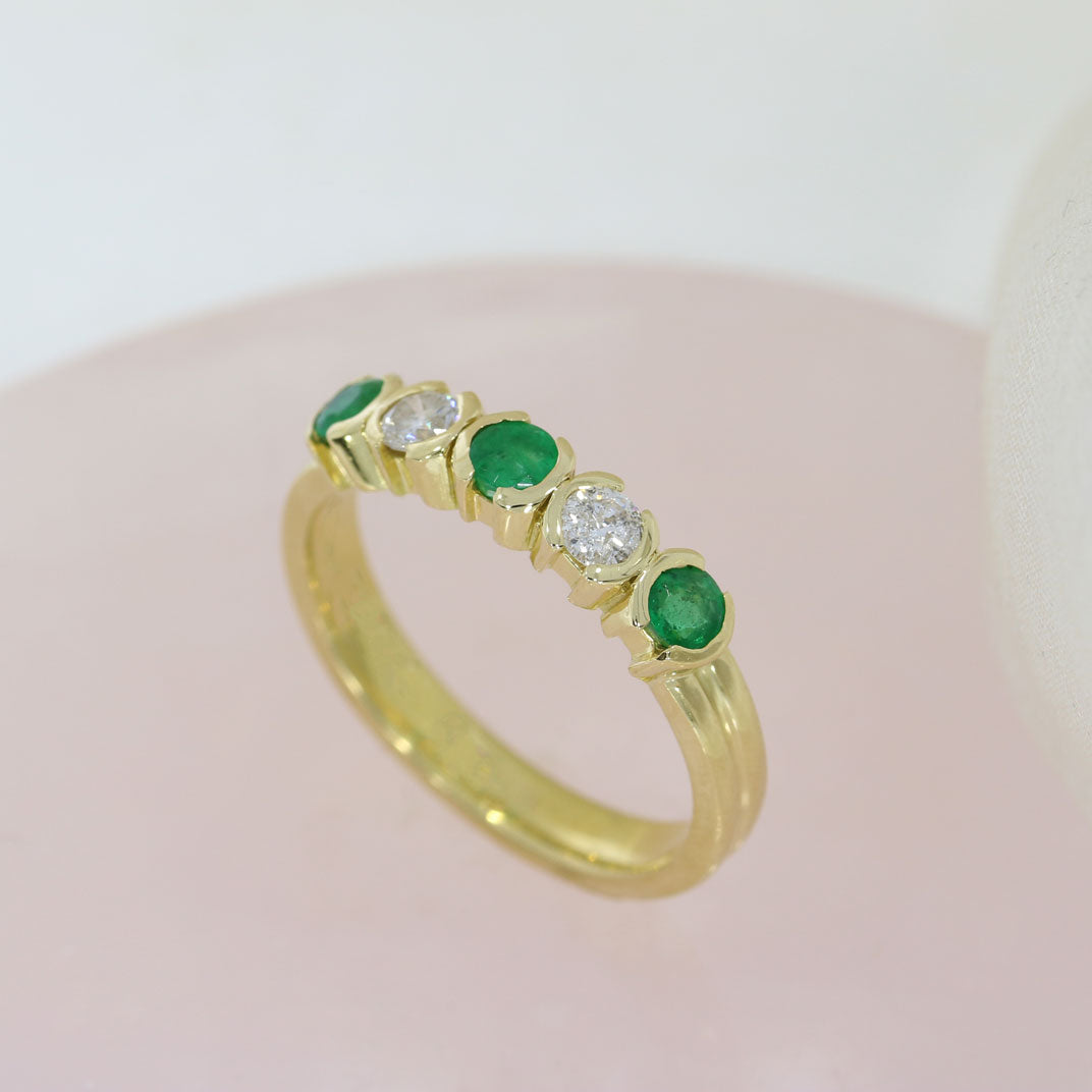 Pre Owned 18ct Yellow Gold Emerald & Diamond Eternity Ring 0.20ct