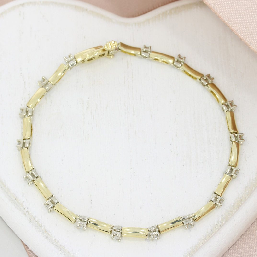 Pre Owned 14ct Yellow Gold Diamond Line Bracelet