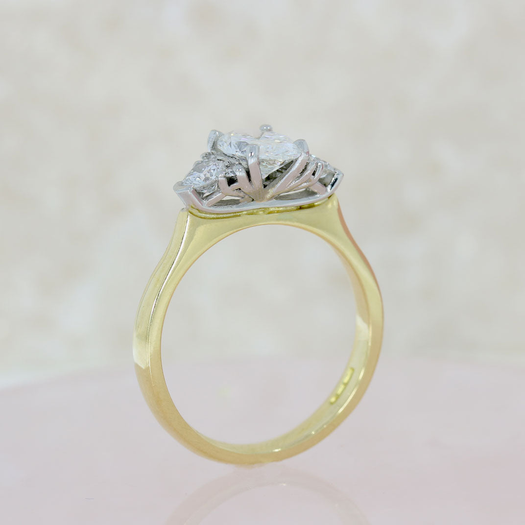Pre Owned GIA Certified 18ct Yellow Gold & Platinum Oval Diamond Ring 1.39ct