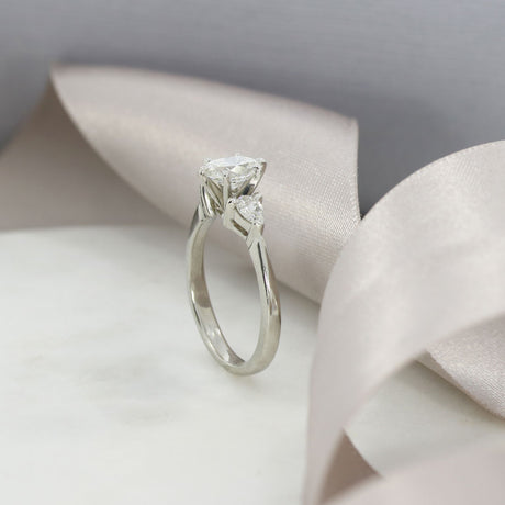 Pre Owned Platinum GIA Certified Oval & Pear Shape Diamond Ring 1.00ct H VS2