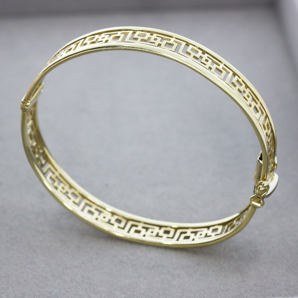 Pre Owned 9ct Yellow Gold Hinged Bangle with Square Cut Out Detail