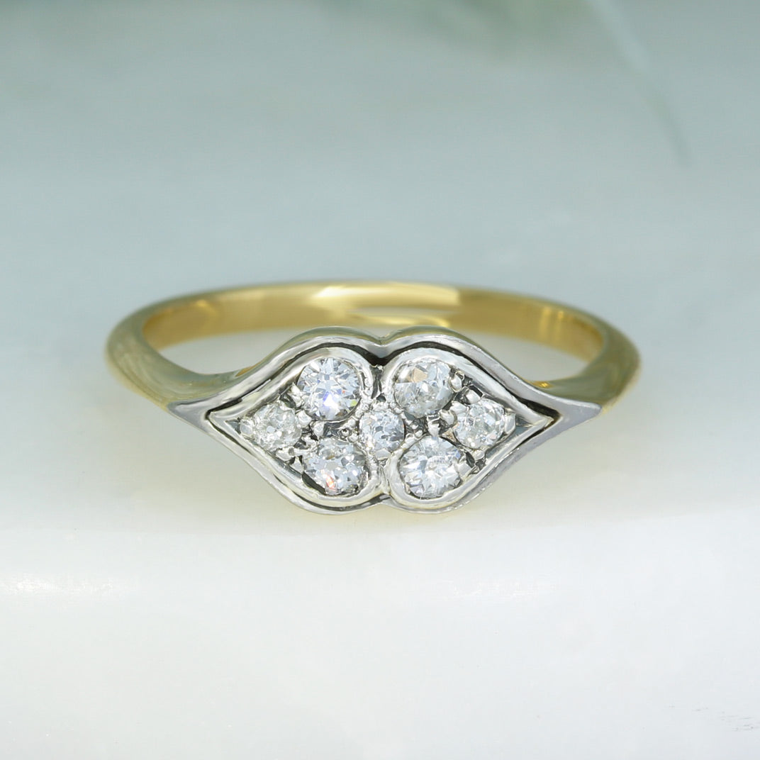 Pre Owned 18ct Yellow Gold Antique Diamond Double Heart Dress Ring