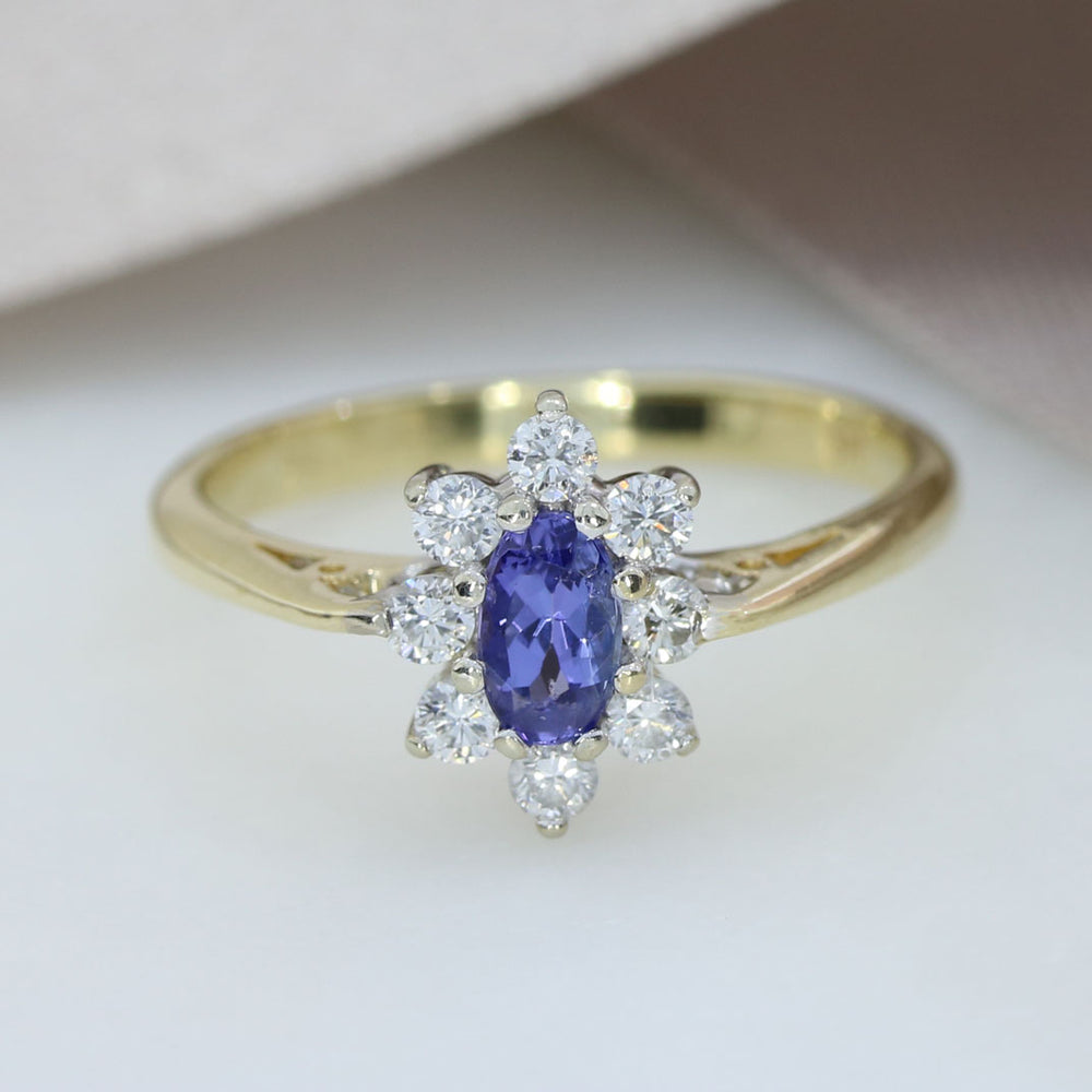 Pre Owned 9ct Yellow Gold Oval Tanzanite & Diamond Cluster Ring