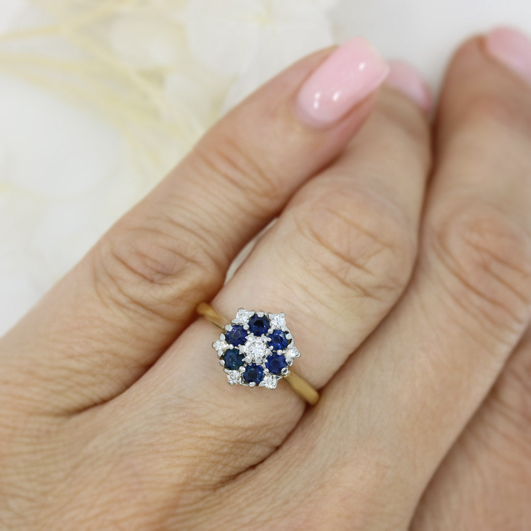 Pre Owned 18ct Yellow Gold Sapphire & Diamond Cluster Ring