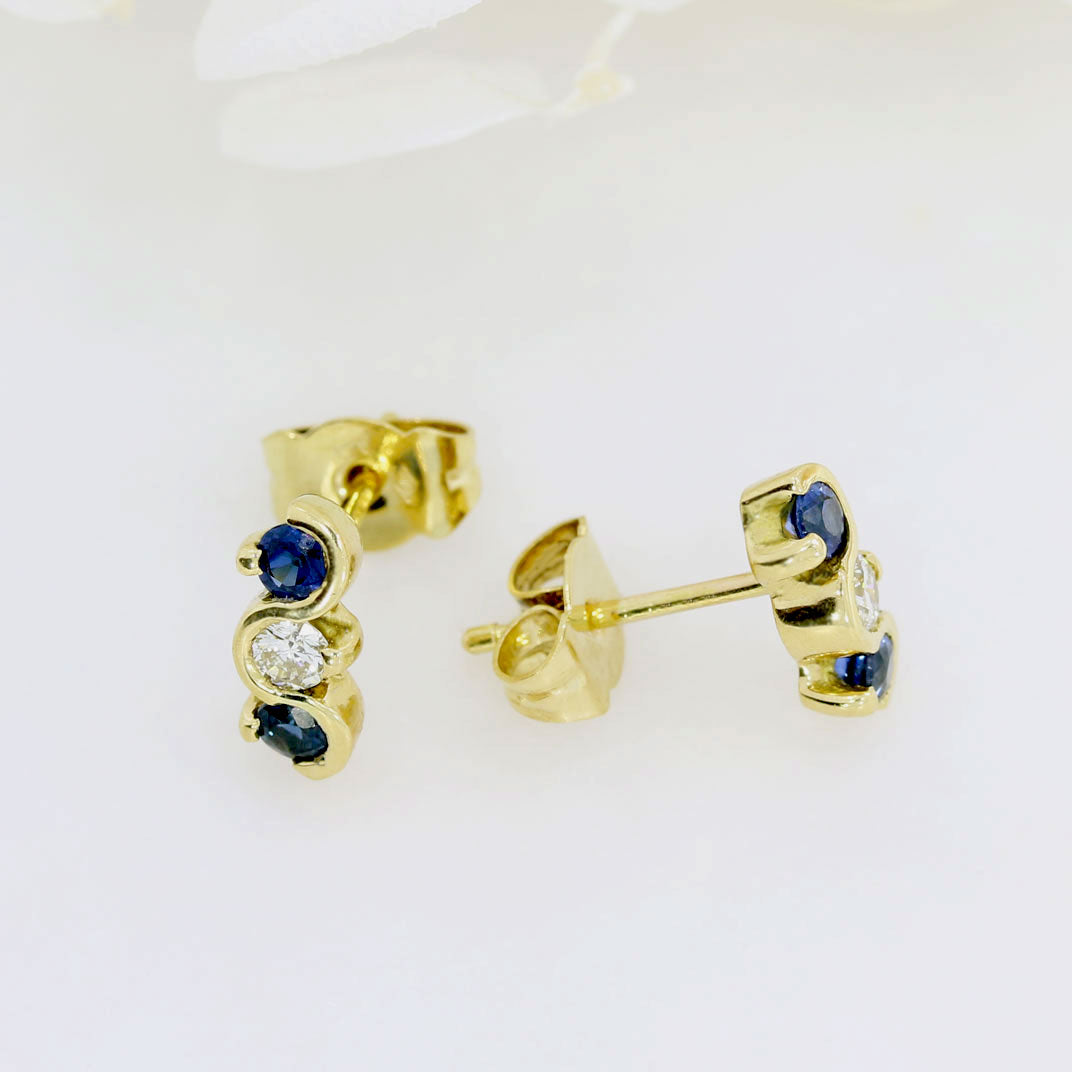 18ct Yellow Gold 3 Stone Sapphire & Diamond Stud Earrings
