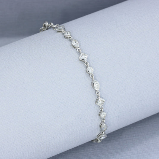 18ct White Gold Diamond Line Bracelet 1.60ct