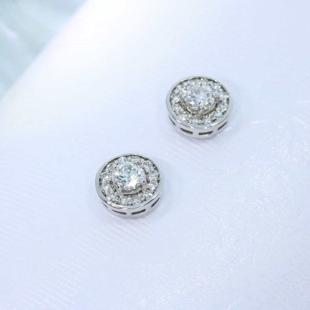 18ct White Gold Diamond Cluster Stud Earrings 0.63ct