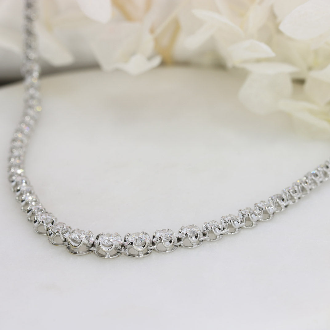 18ct White Gold Single Row Graduating Diamond Necklace 3.06ct