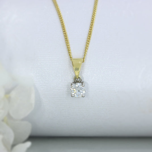 18ct Yellow Gold Diamond Solitaire Pendant 0.45ct 16" Chain