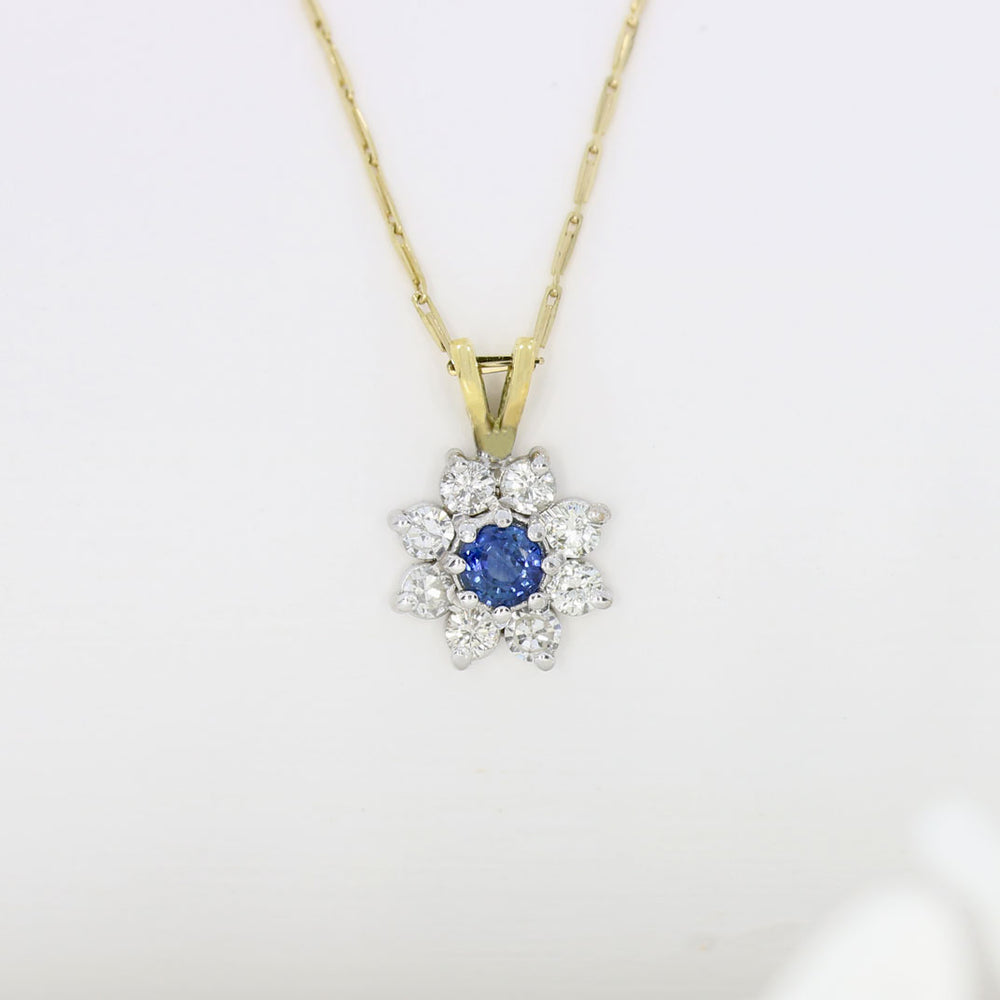 18ct Yellow & White Gold Sapphire & Diamond Flower Cluster Pendant & 18ct Chain