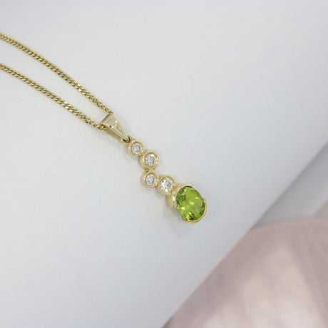9ct Yellow Oval Peridot & Diamond Bubble Pendant & Chain