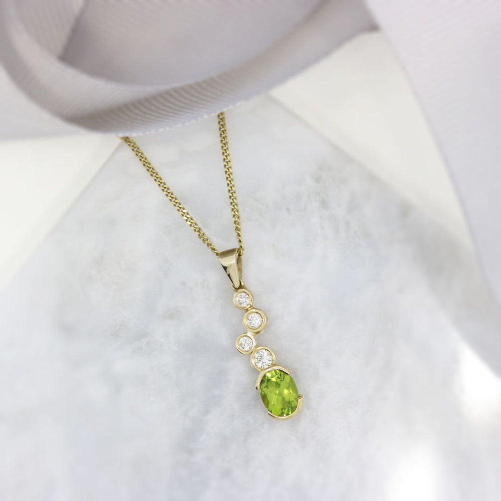 9ct Yellow Oval Peridot & Diamond Bubble Pendant & Chain