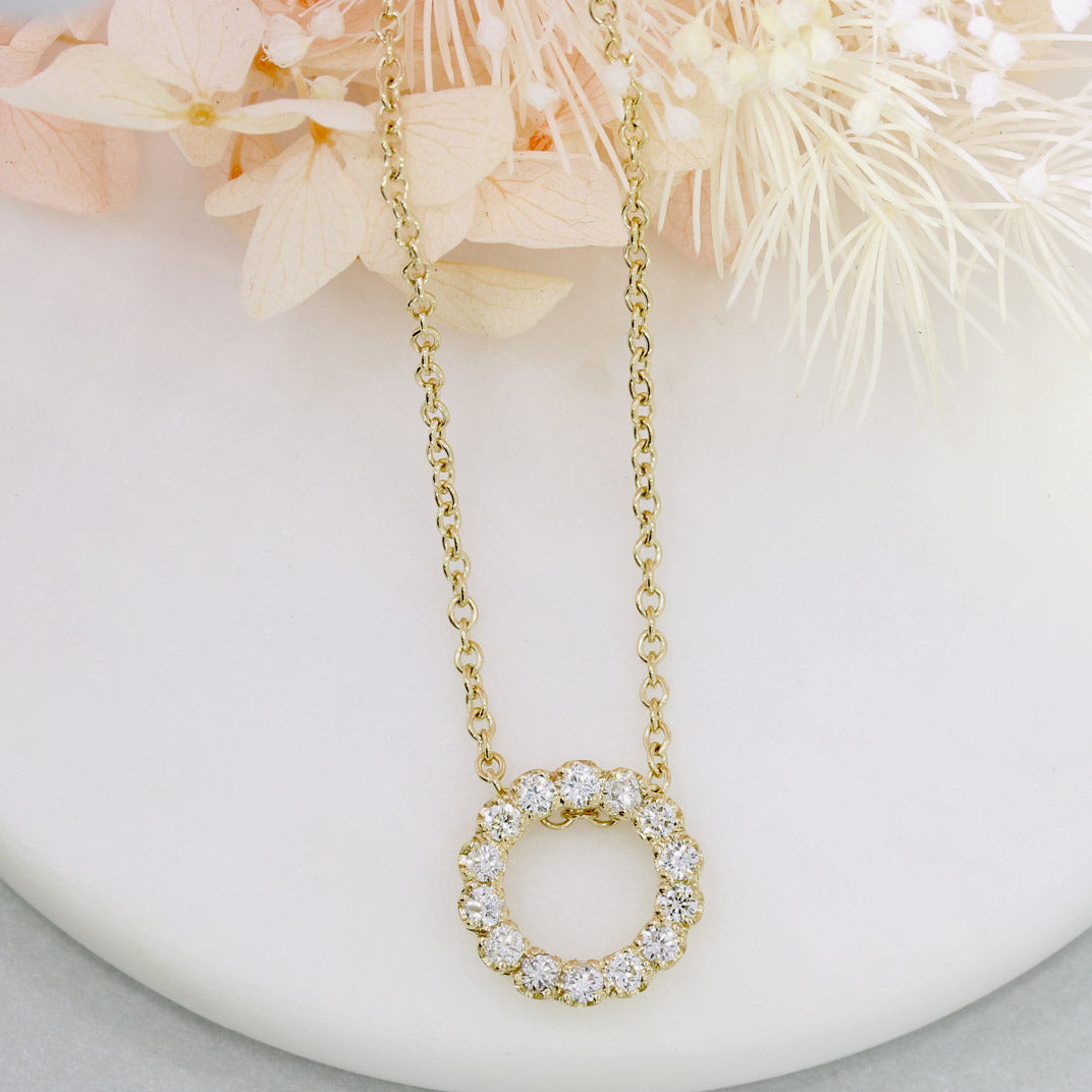 9ct Yellow Gold Diamond Circle Pendant 0.75ct 18" Chain