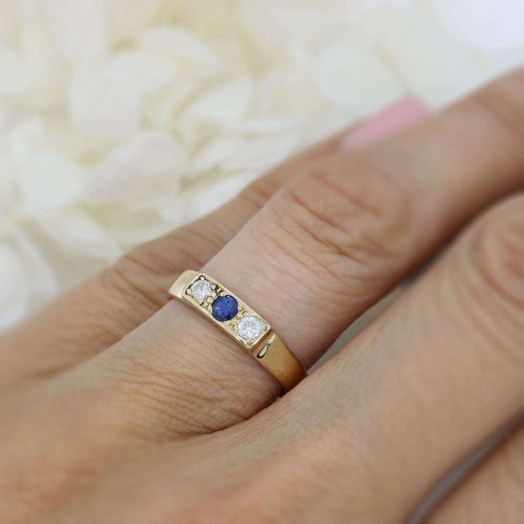 9ct Yellow Gold 3 Stone Pave Set Sapphire & Diamond Ring