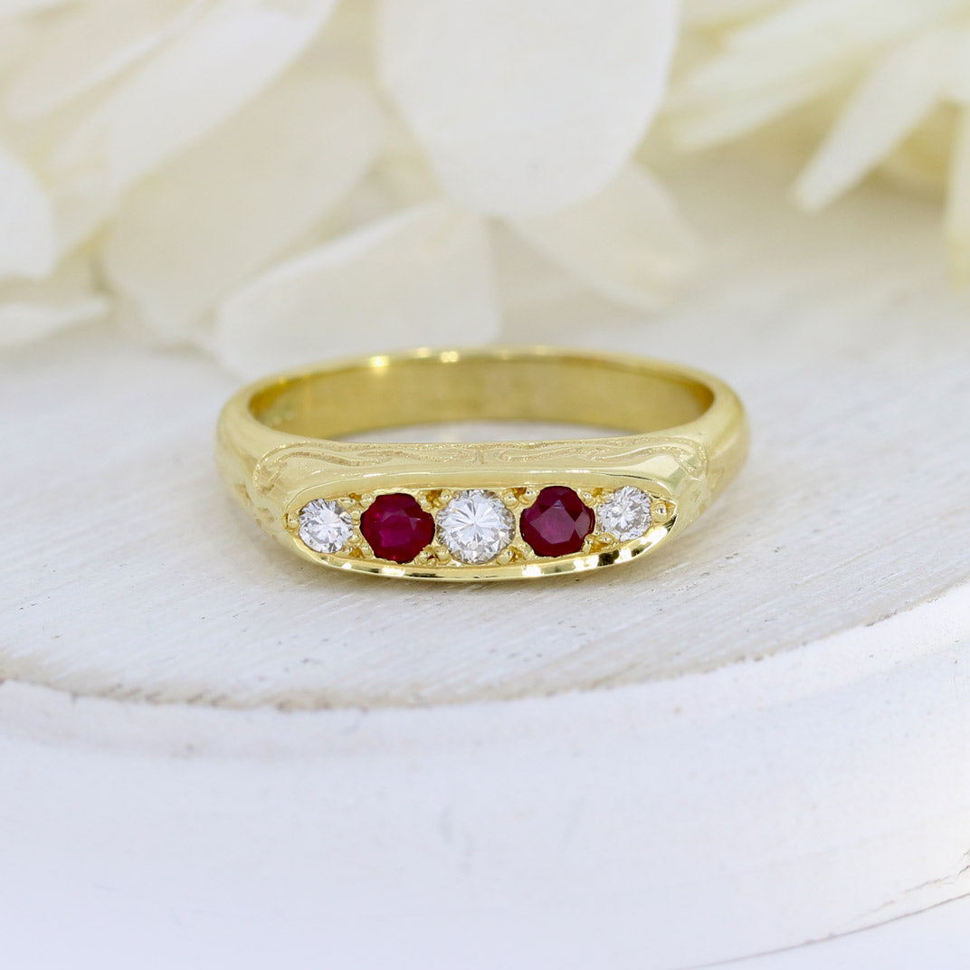 18ct Yellow Gold Ruby & Diamond Vintage Style Boat Ring
