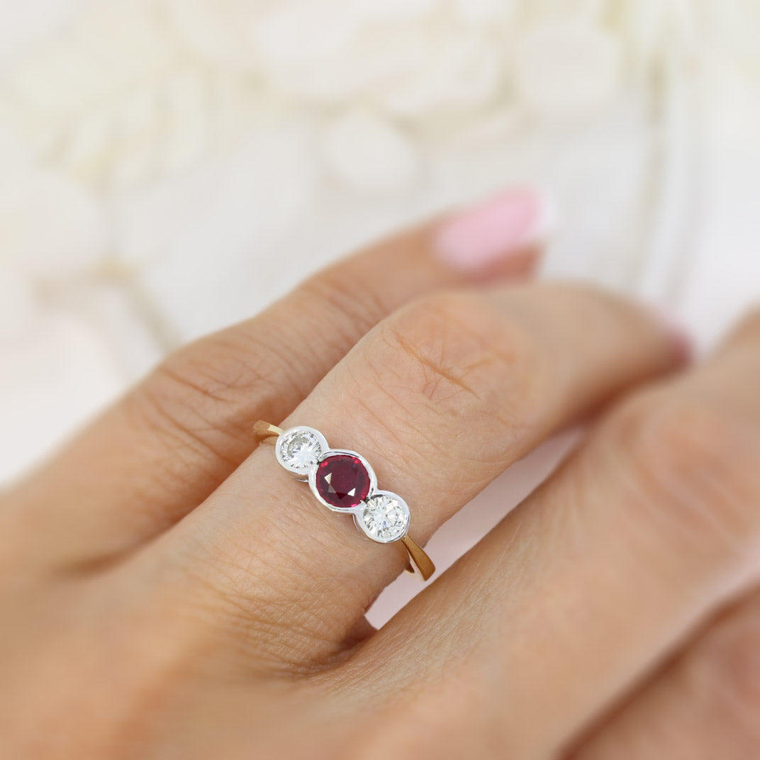 9ct Yellow Gold Ruby & Diamond 3 Stone Ring