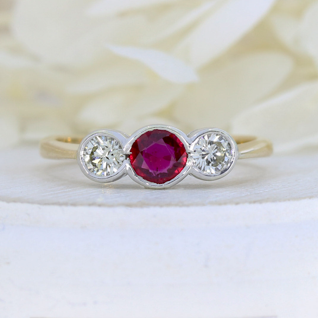 9ct Yellow Gold Ruby & Diamond 3 Stone Ring