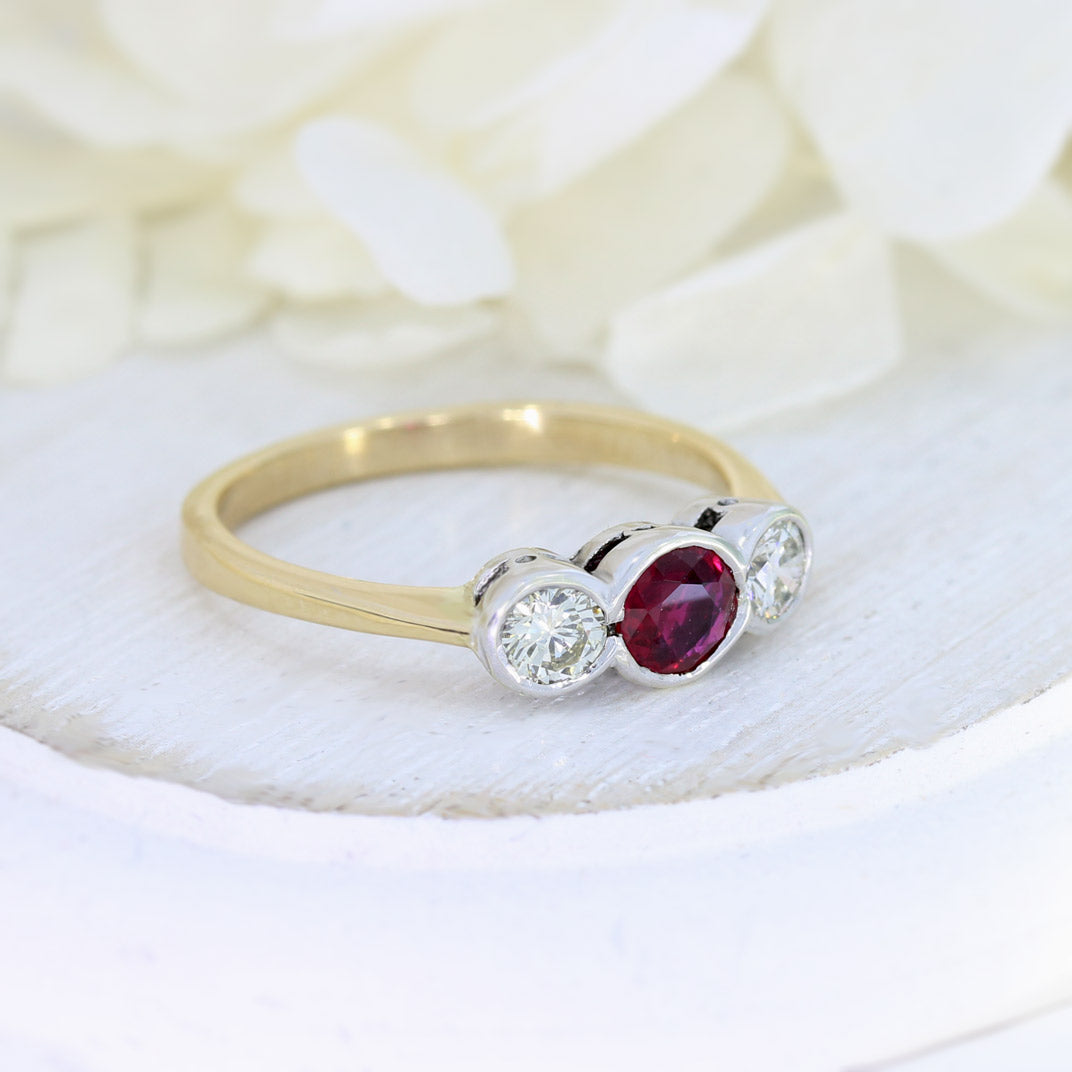 9ct Yellow Gold Ruby & Diamond 3 Stone Ring