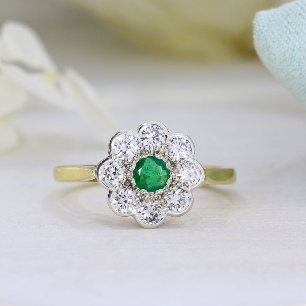 18ct Yellow Gold Emerald & Diamond Flower Cluster Ring