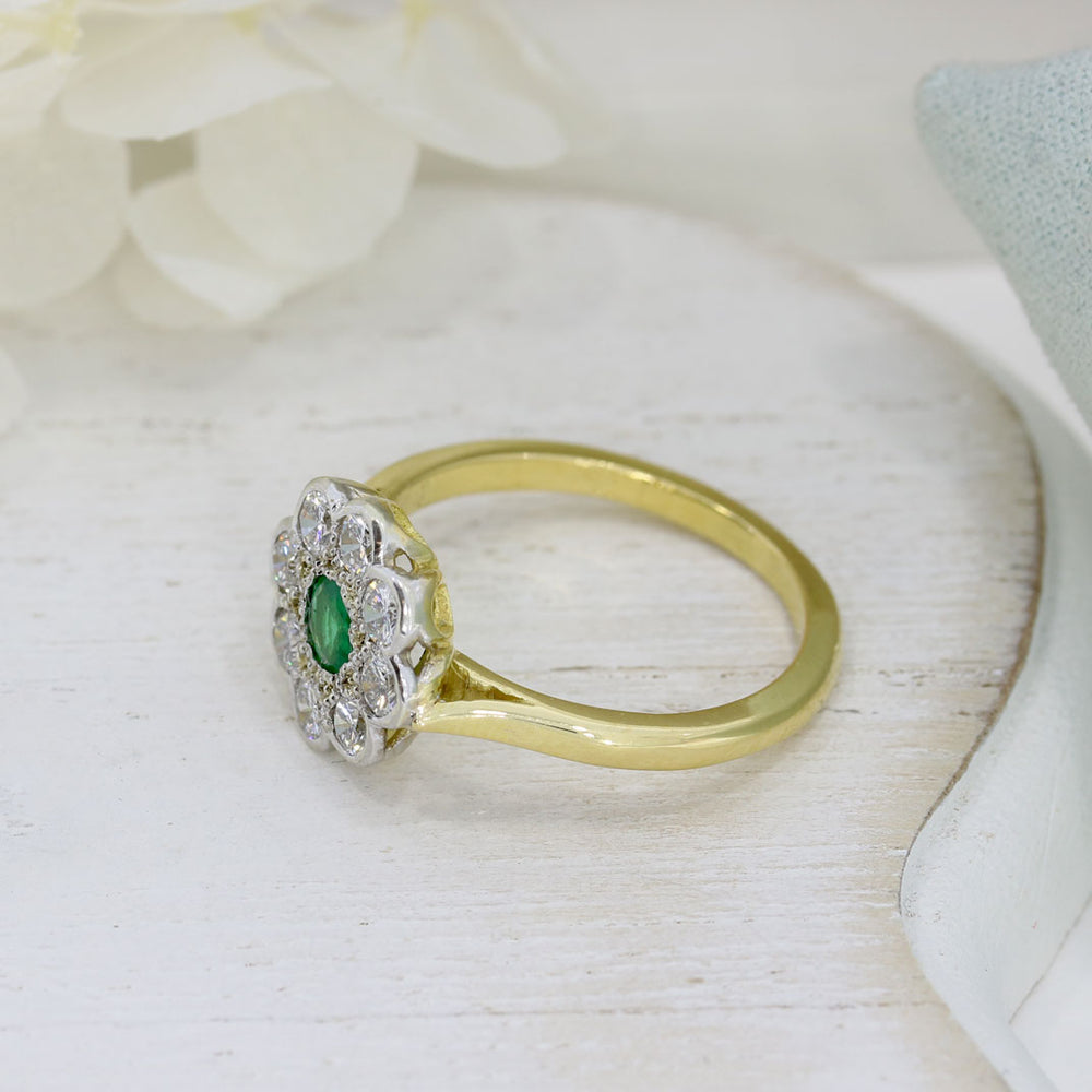 18ct Yellow Gold Emerald & Diamond Flower Cluster Ring