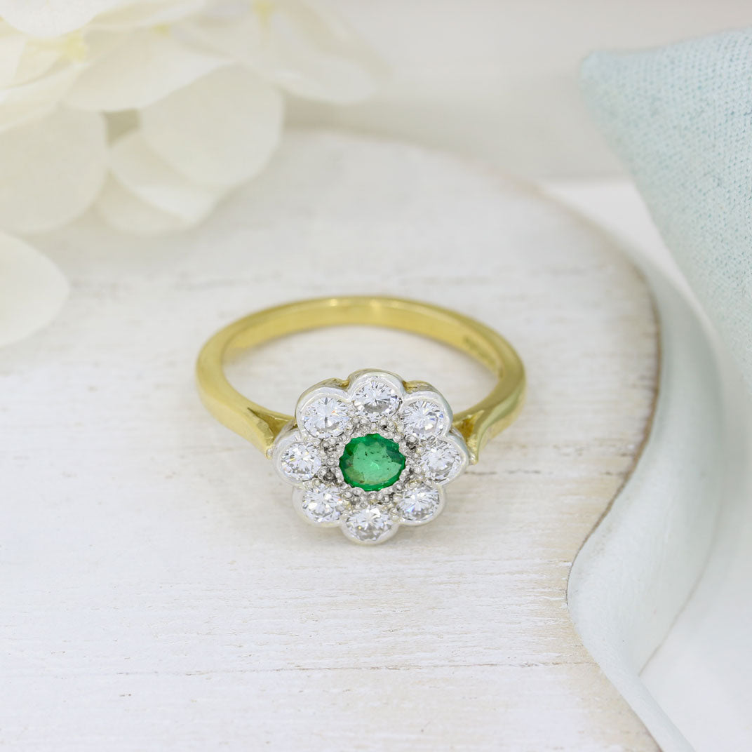 18ct Yellow Gold Emerald & Diamond Flower Cluster Ring