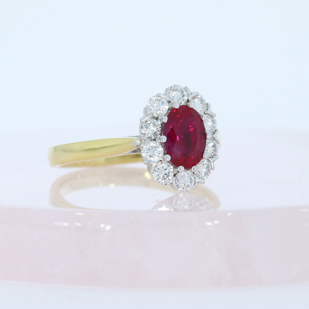 18ct Gold Oval Ruby & Diamond Cluster Ring