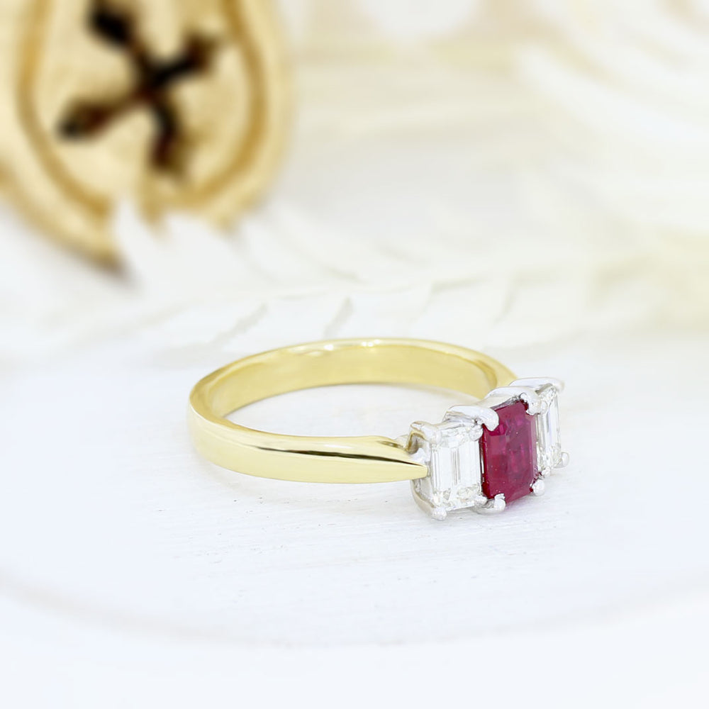 18ct Yellow Gold Emerald Cut Ruby & Diamond 3 Stone Ring