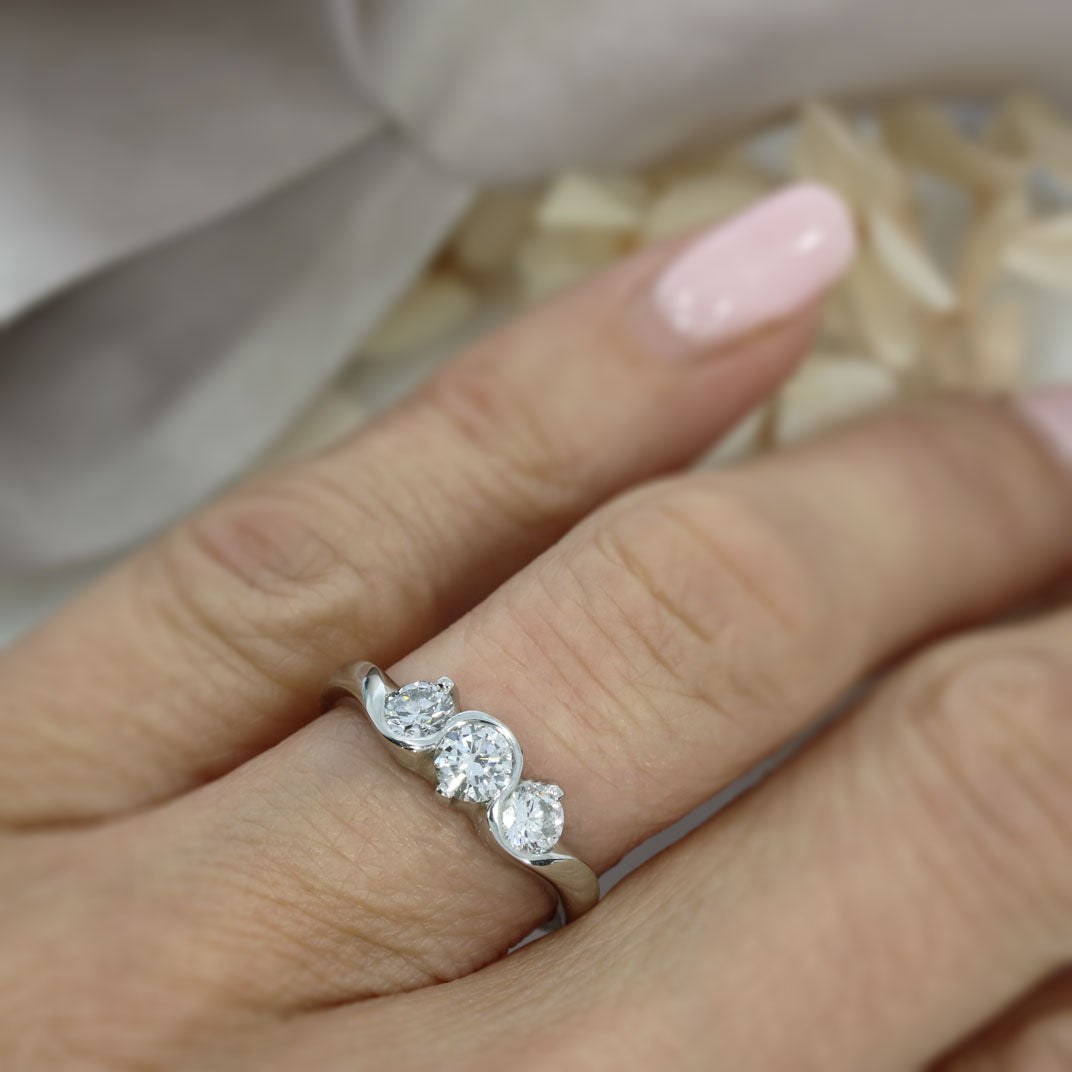 Platinum Diamond 3 Stone Ring 0.86ct