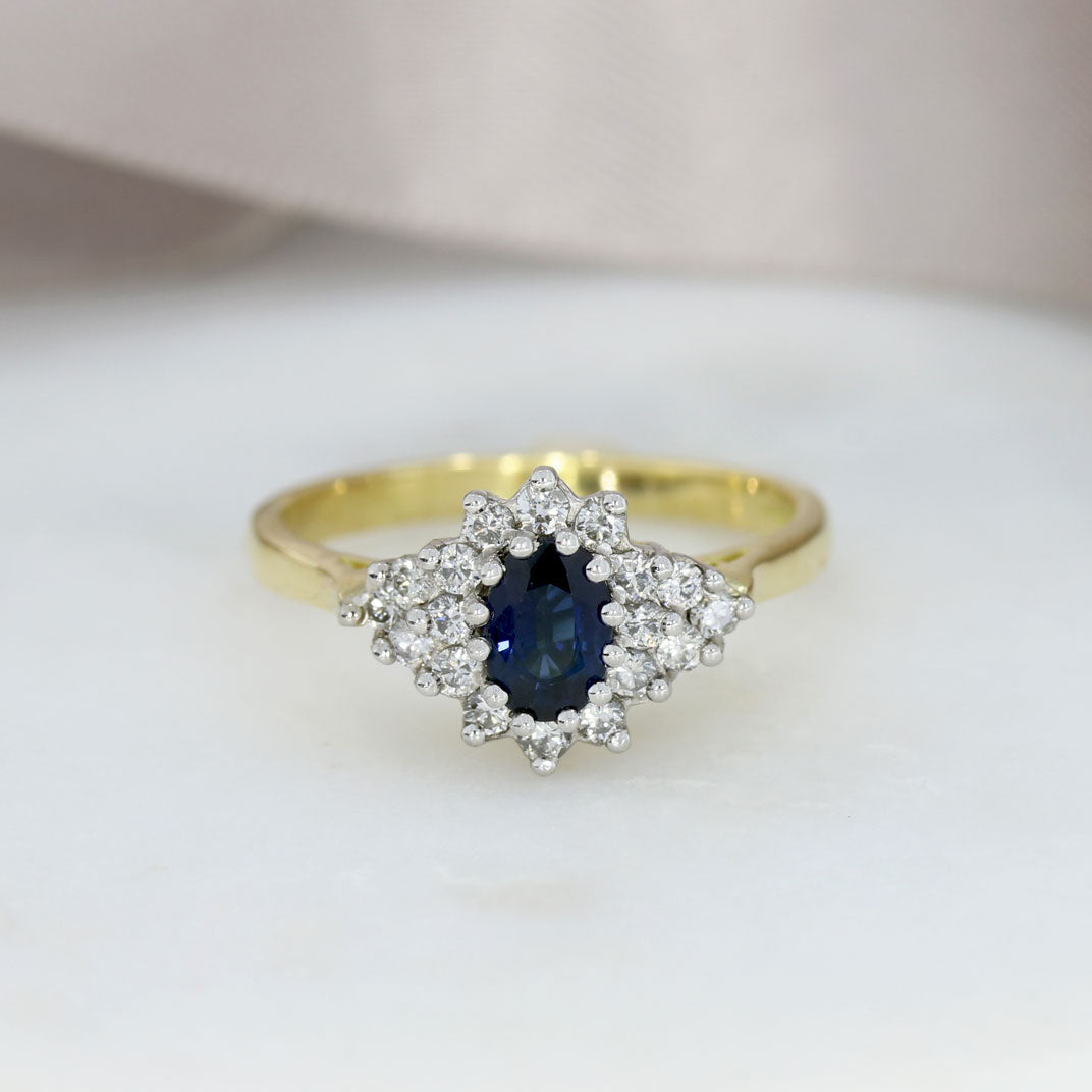 18ct Yellow Gold Sapphire & Diamond Cluster Ring