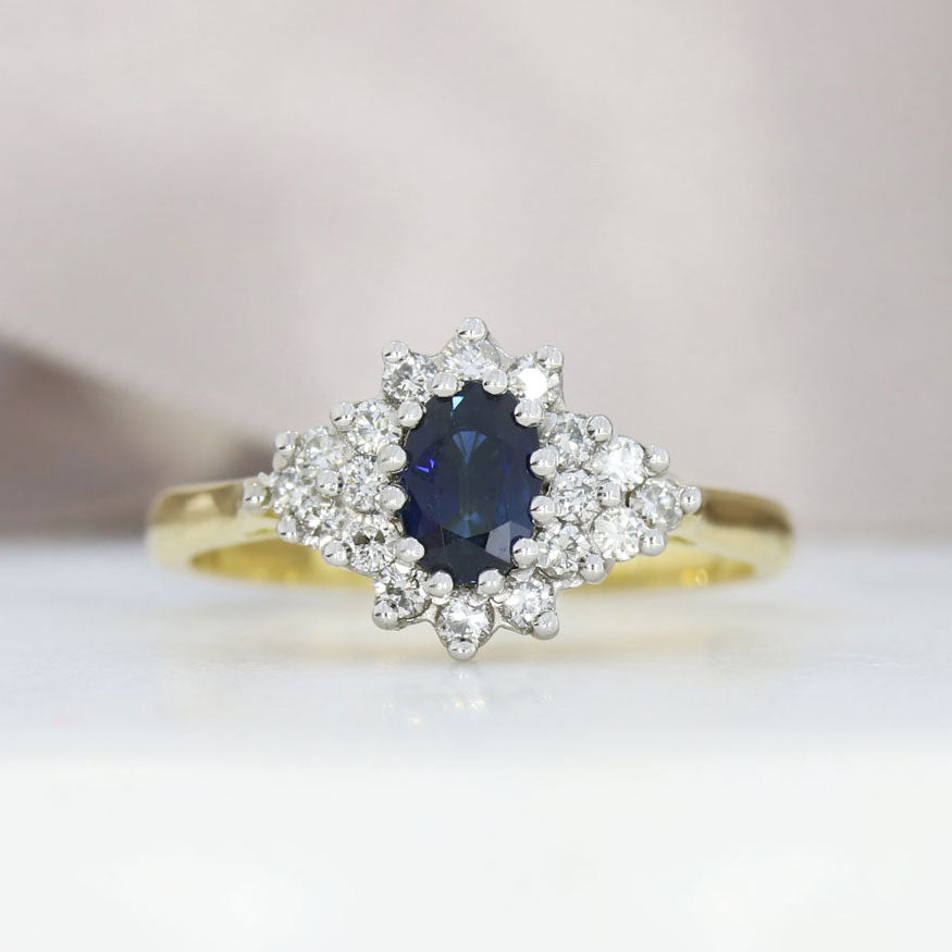 18ct Yellow Gold Sapphire & Diamond Cluster Ring