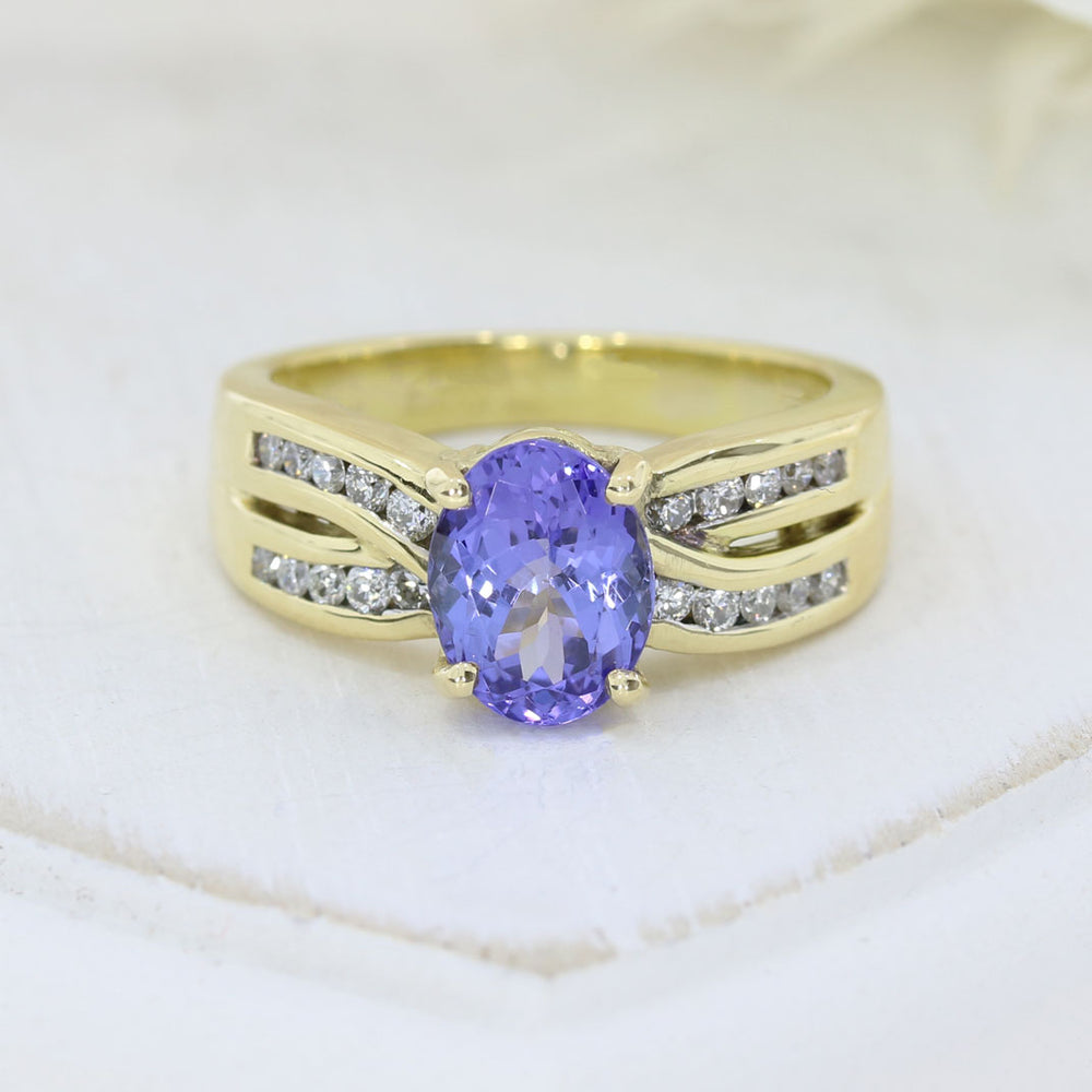 18ct Yellow Gold 1.95ct Tanzanite and Diamond Fancy Ring