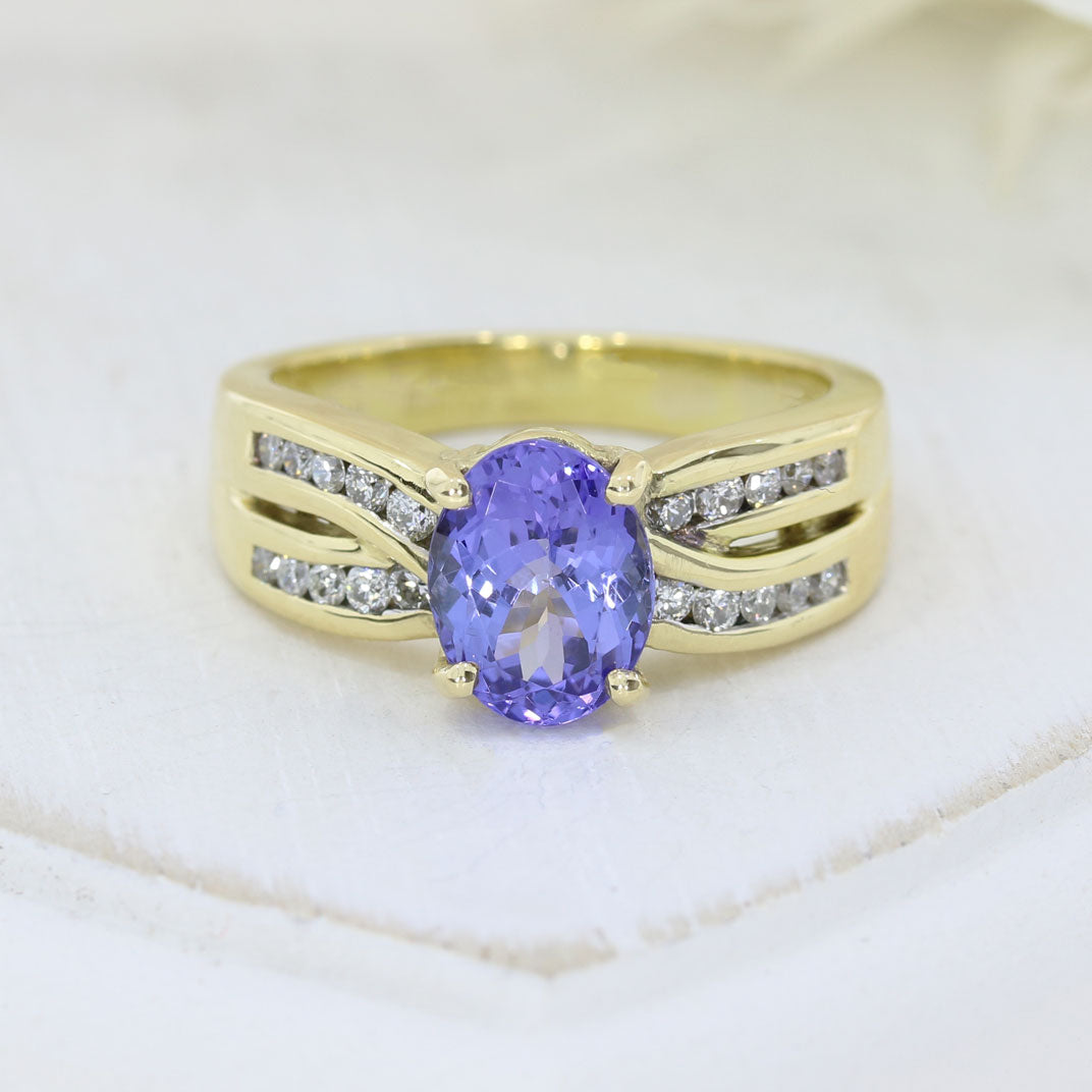 18ct Yellow Gold 1.95ct Tanzanite and Diamond Fancy Ring