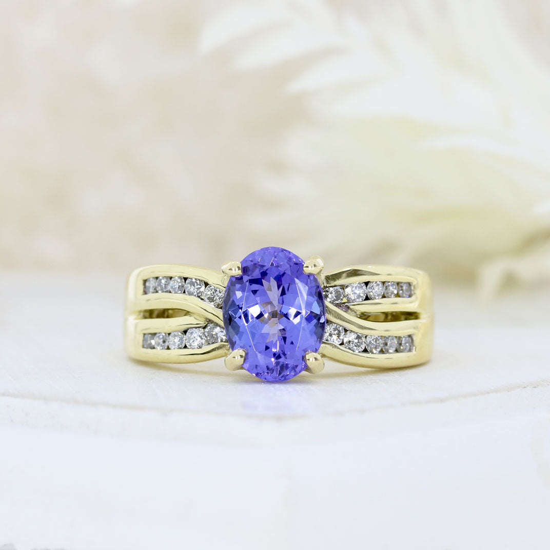 18ct Yellow Gold 1.95ct Tanzanite and Diamond Fancy Ring