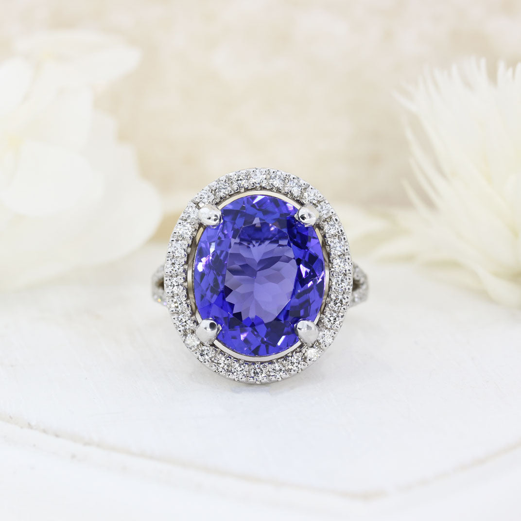 18ct White Gold Large 9.70ct Oval Tanzanite & Diamond Cluster Ring