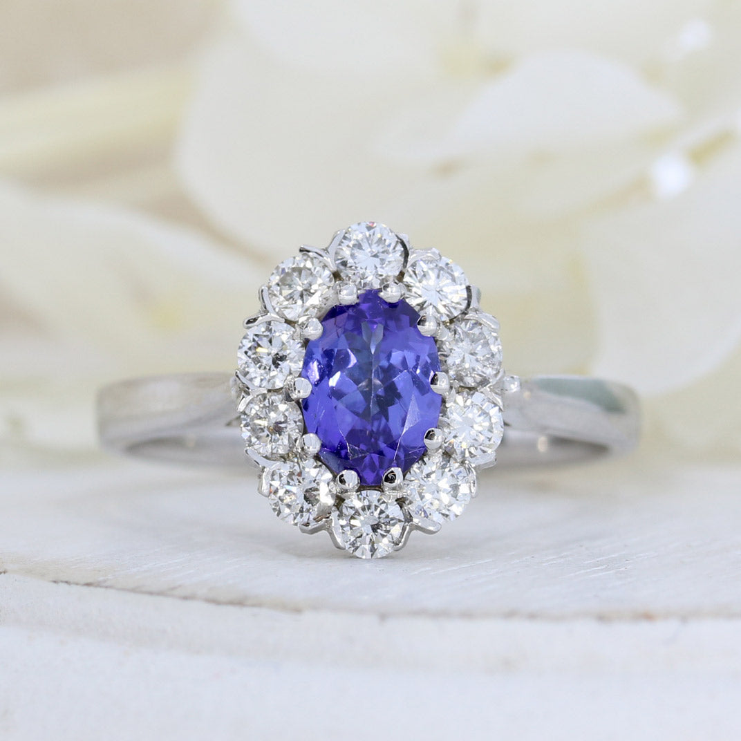 18ct White Gold Oval Tanzanite & Diamond Cluster