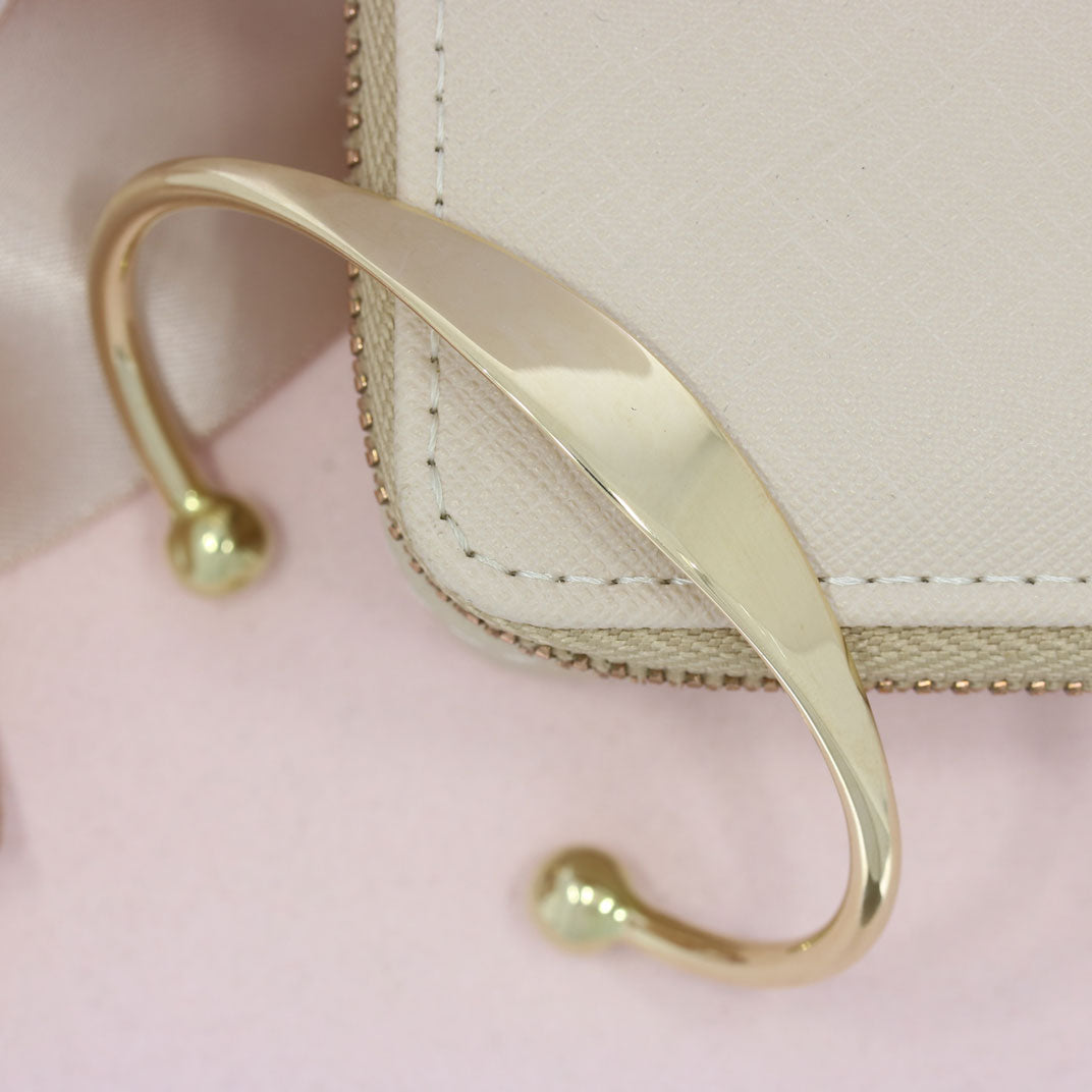 Pre Owned 9ct Yellow Gold Torque Bangle