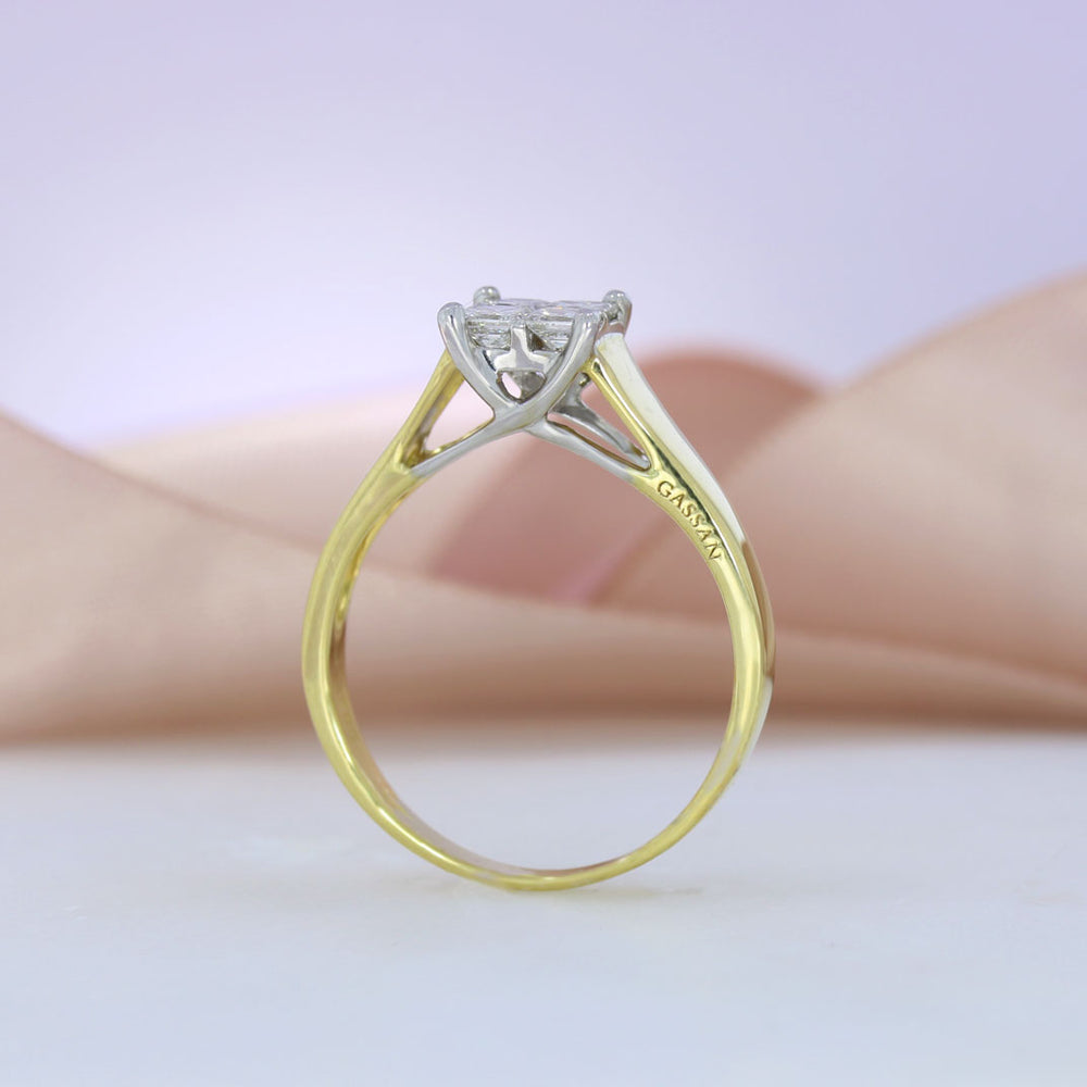 Pre Owned 18ct Gold Four Princess Cut Diamond Ring