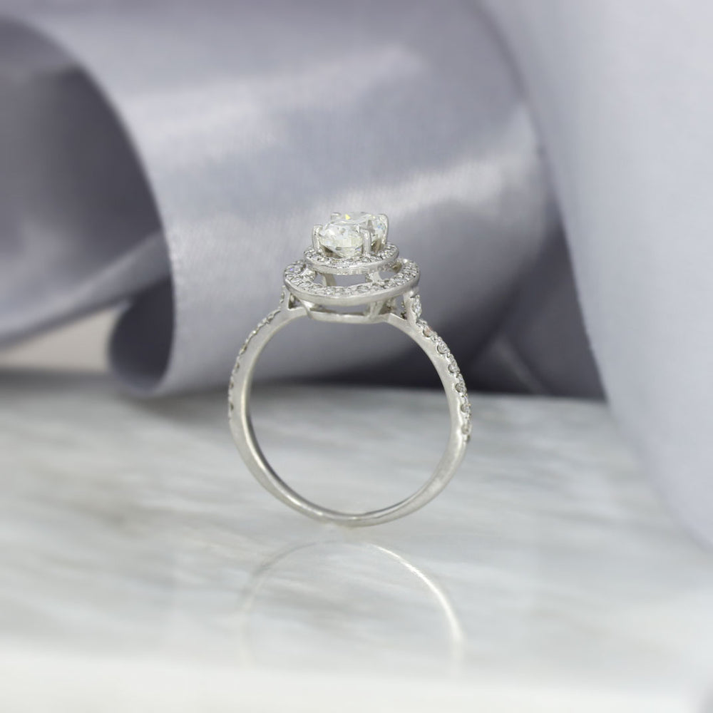 Pre Owned 18ct Gold Certified Oval Double Halo Ring Total Total 1.53ct