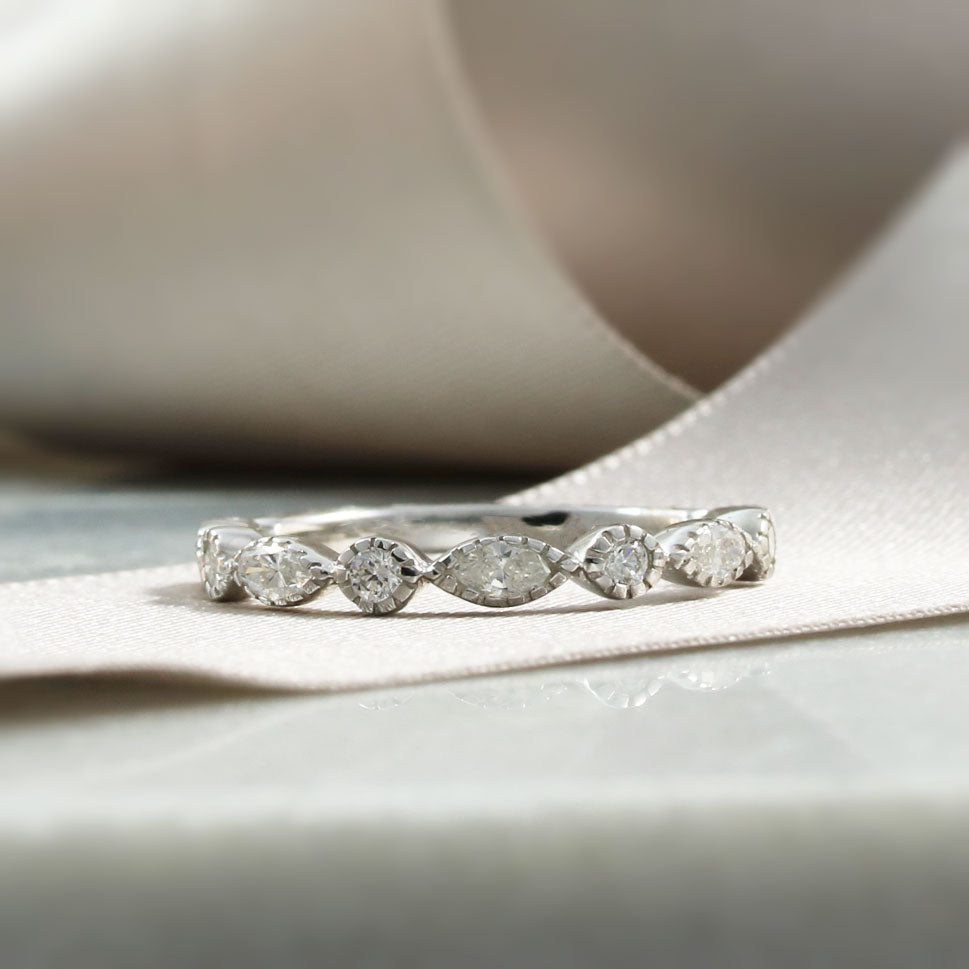 18ct Gold Fancy Diamond Ring Set with Marquise and Brilliant Cut Diamonds 0.52ct