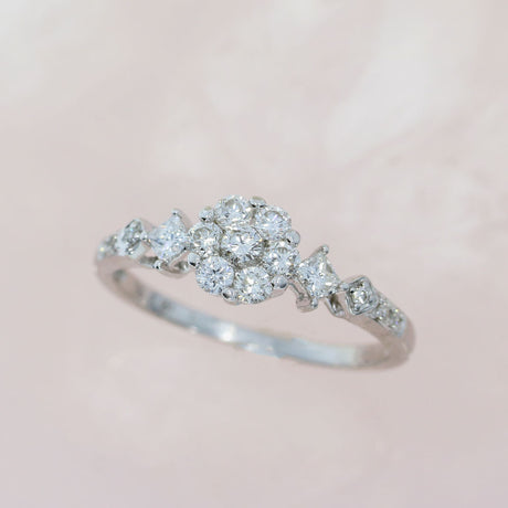 Pre Owned 18ct White Gold Diamond Flower Cluster Ring Approx .51ct