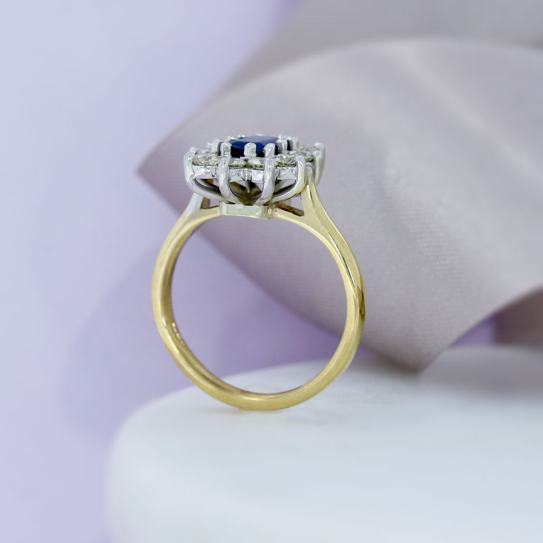9ct Gold Sapphire & Diamond Cluster Ring