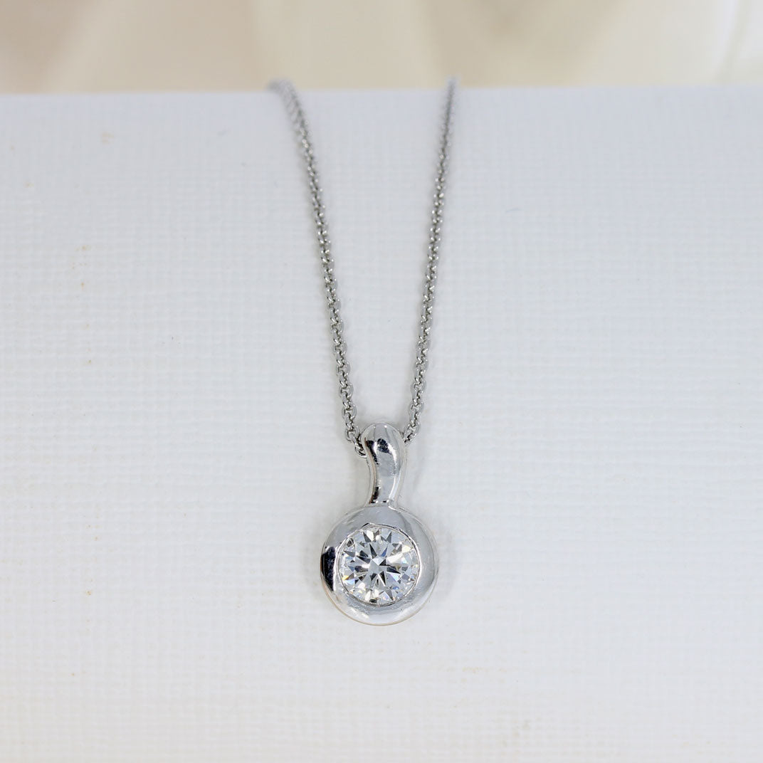9ct White Gold Round Laboratory Grown Diamond Pendant 0.50ct On 9ct Chain
