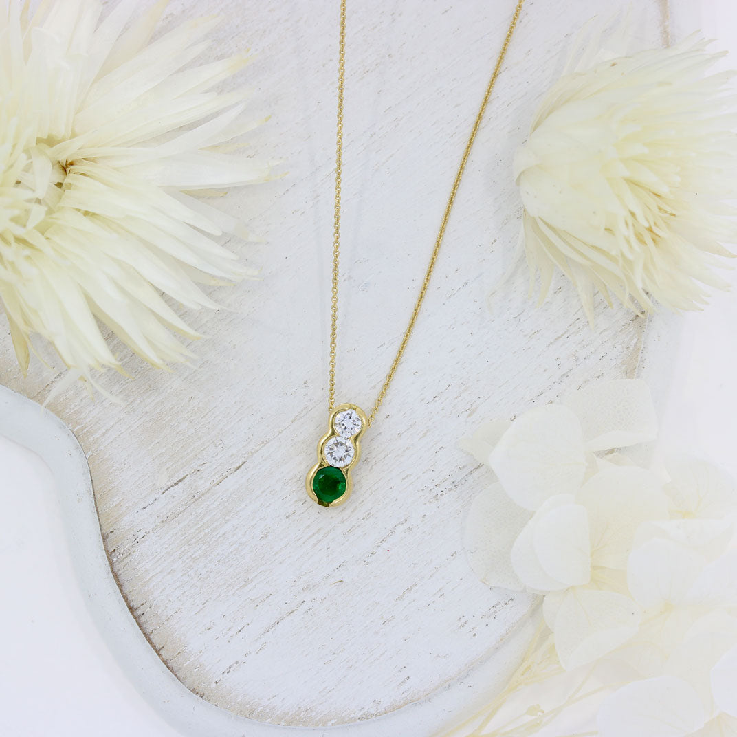 18ct Yellow Gold Emerald & Diamond 3 Stone Pendant on a 18ct Gold 18" Chain